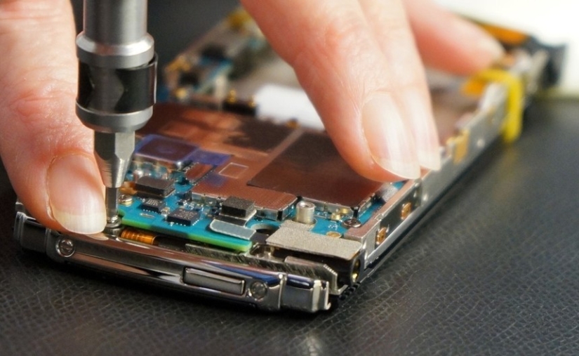 Handmade in England: how Vertu is made - the most expensive smartphones in the world