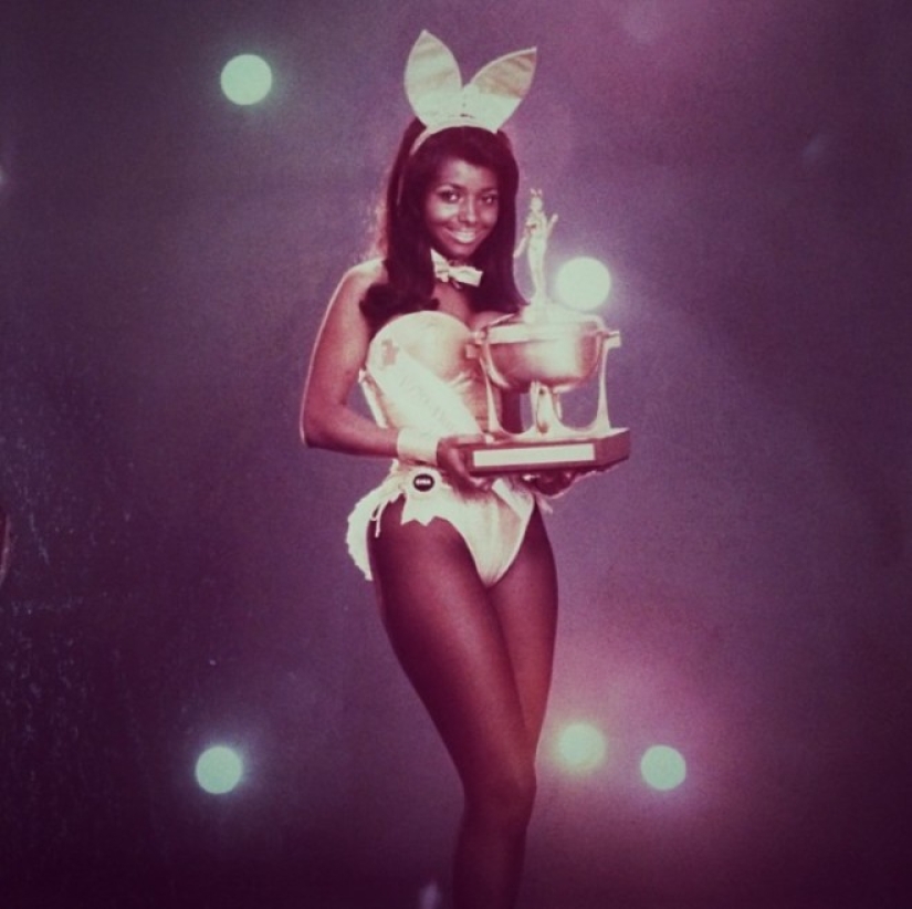 Hefstagram - the retro-instagram of the main playboy of the planet