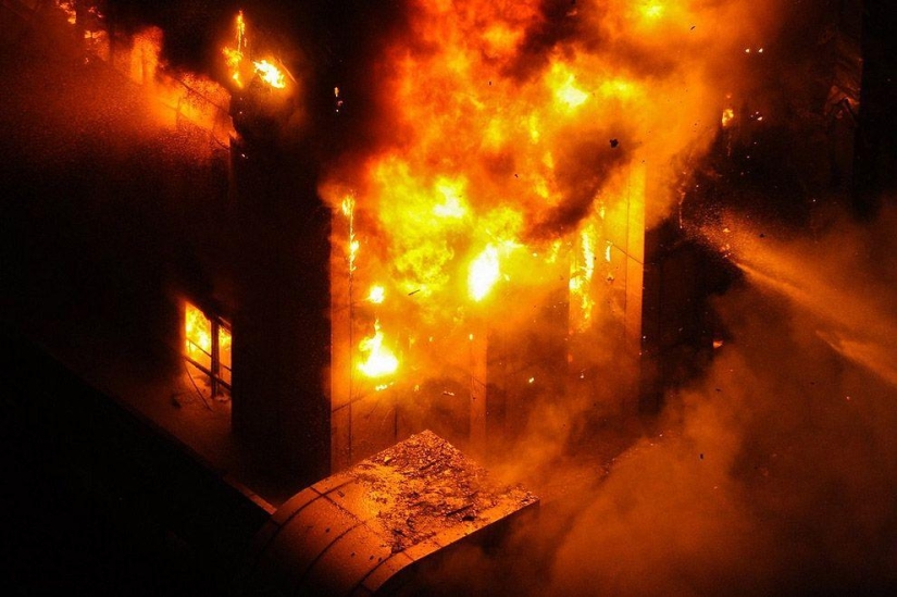 Hellfire in a Chinese skyscraper