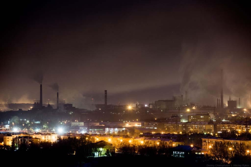 Here it is, Chelyabinsk! Here it is, Chelyabinsk!