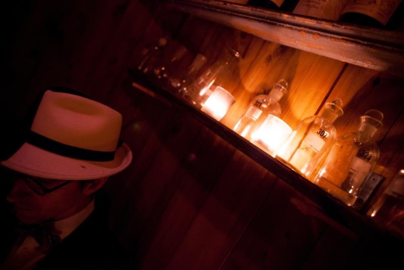 Hipster&#39;s Nest es un bar secreto en Manhattan