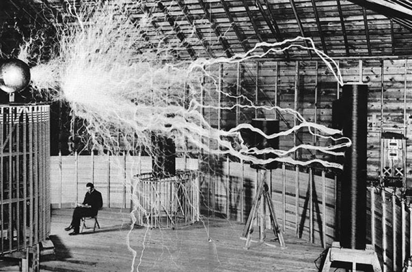 Historical moments in old photographs