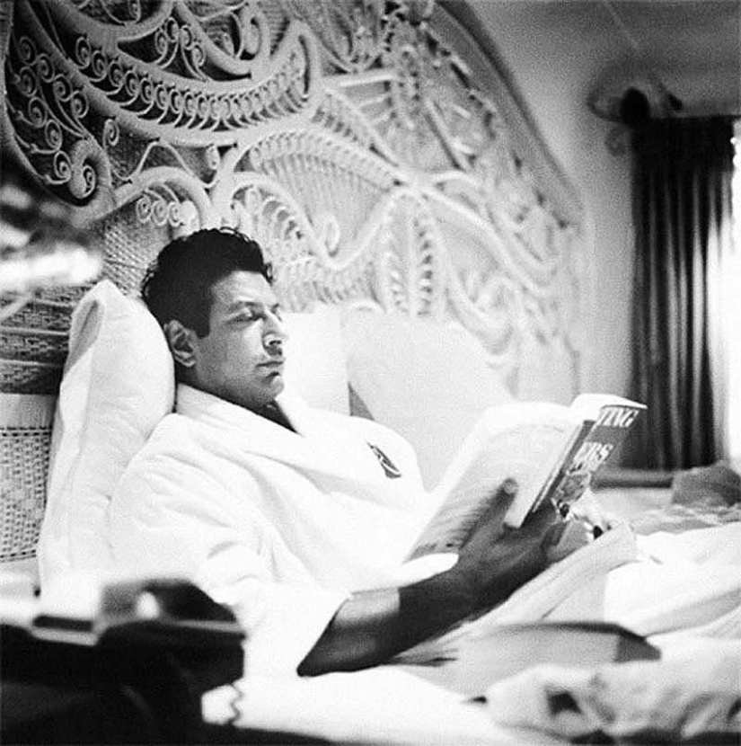 Hombres temprano en la mañana Hombres temprano en la mañana