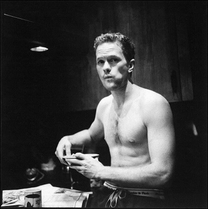 Hombres temprano en la mañana Hombres temprano en la mañana