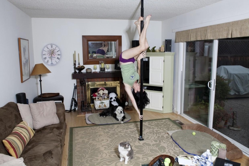 Home striptease Home striptease