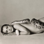 Honesty without halftones. Photo classic Richard Avedon Honesty without halftones. Photo classic Richard Avedon