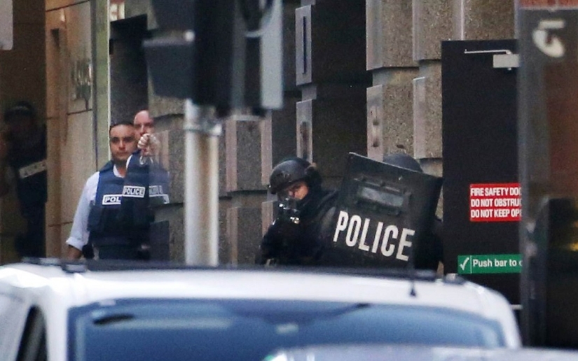 Hostage taking in Sydney