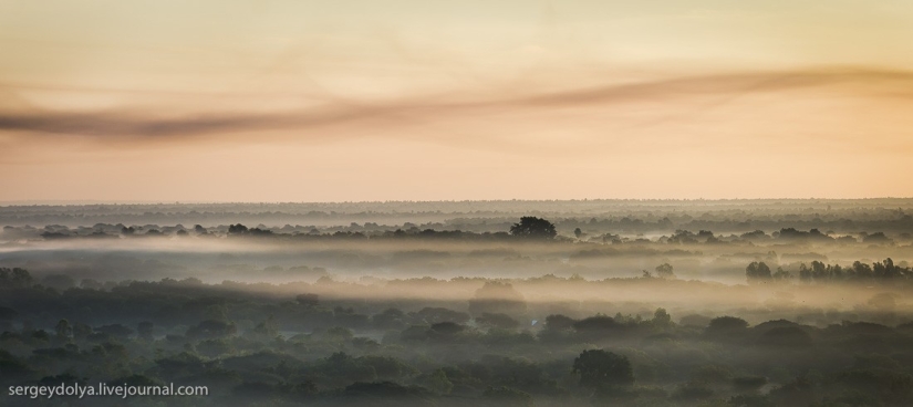 Hot air balloon flight over Bagan Hot air balloon flight over Bagan