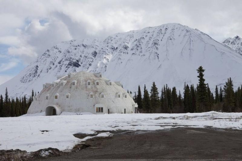 Hotel iglú abandonado en Alaska
