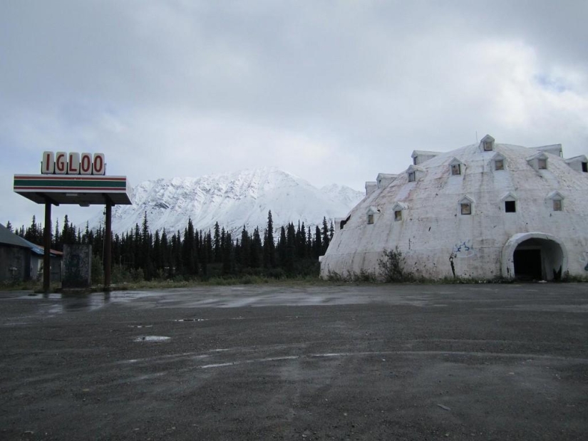 Hotel iglú abandonado en Alaska