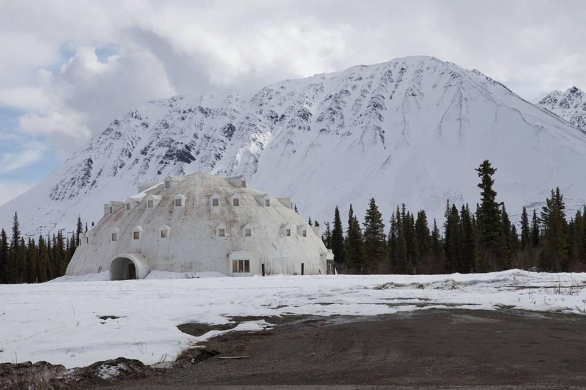 Hotel iglú abandonado en Alaska