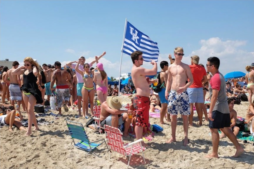 How American students spend their holidays in Miami