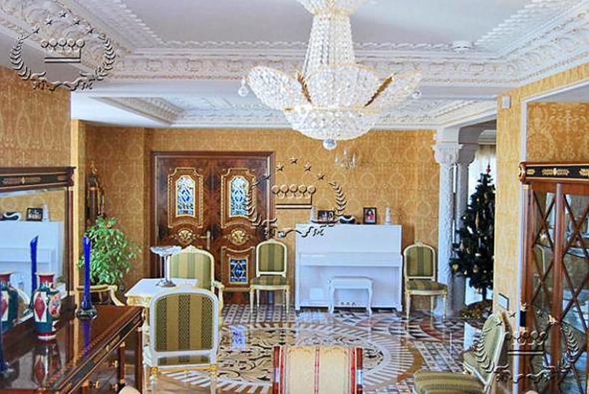 How can you live in Moscow with an extra million a month How can you live in Moscow with an extra million a month