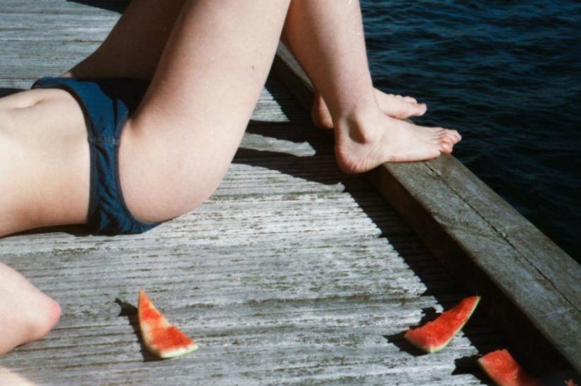 How Danes undress to celebrate the last days of summer How Danes undress to celebrate the last days of summer