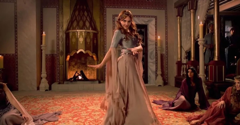 How did Alexandra Anastasia Lisowska get the Sultan? Rules in bed, harsh hygiene and 8 more techniques