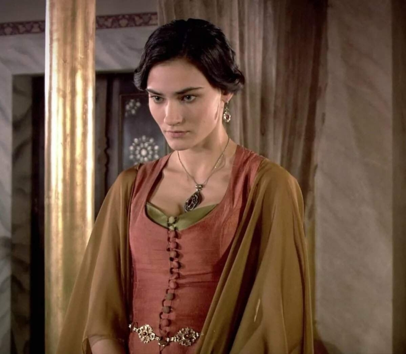 How did Alexandra Anastasia Lisowska get the Sultan? Rules in bed, harsh hygiene and 8 more techniques