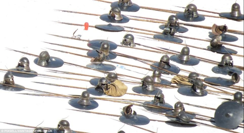 How did Game of Thrones season 4 filming go? How did Game of Thrones season 4 filming go?