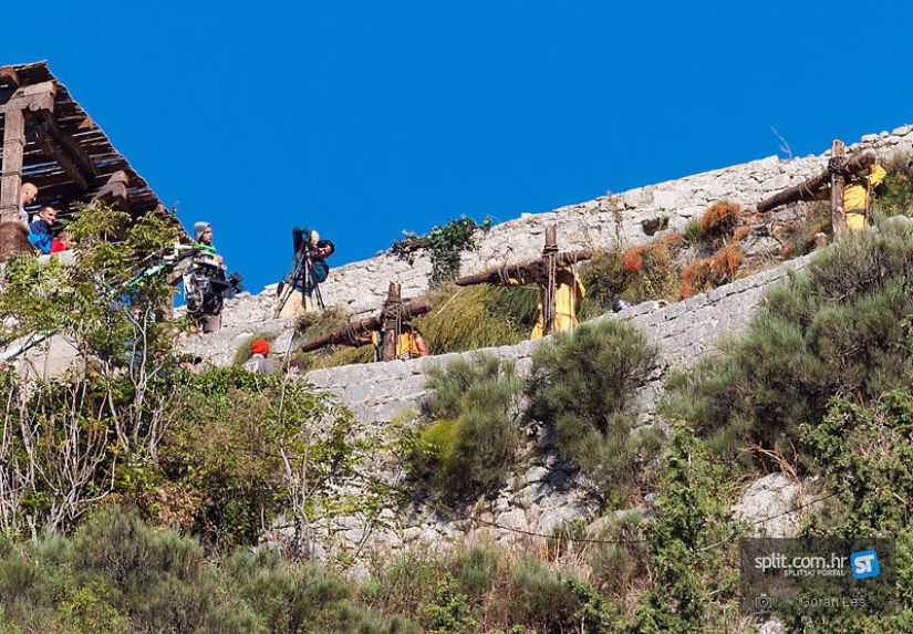 How did Game of Thrones season 4 filming go? How did Game of Thrones season 4 filming go?