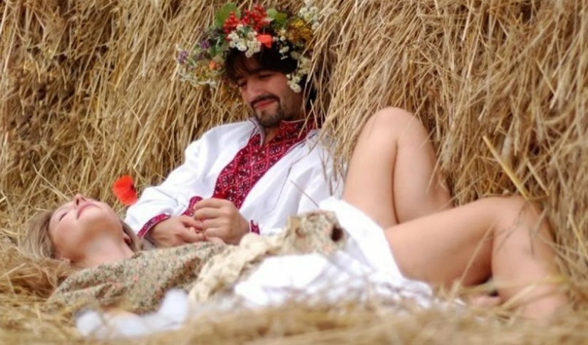 How did the first wedding night pass in Russia, and why did many girls drown themselves in the morning after it How did the first wedding night pass in Russia, and why did many girls drown themselves in the morning after it