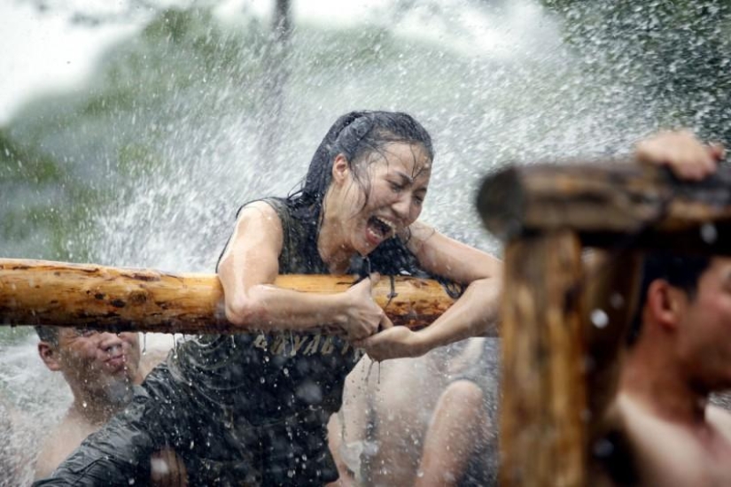 How elite female bodyguards are trained in China