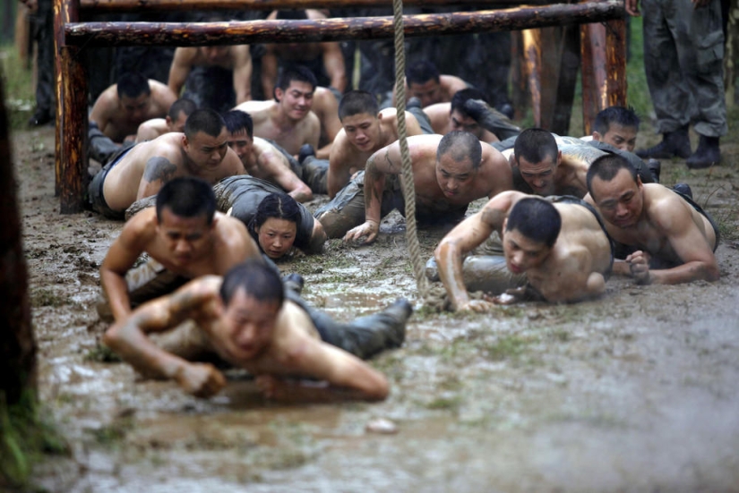 How elite female bodyguards are trained in China