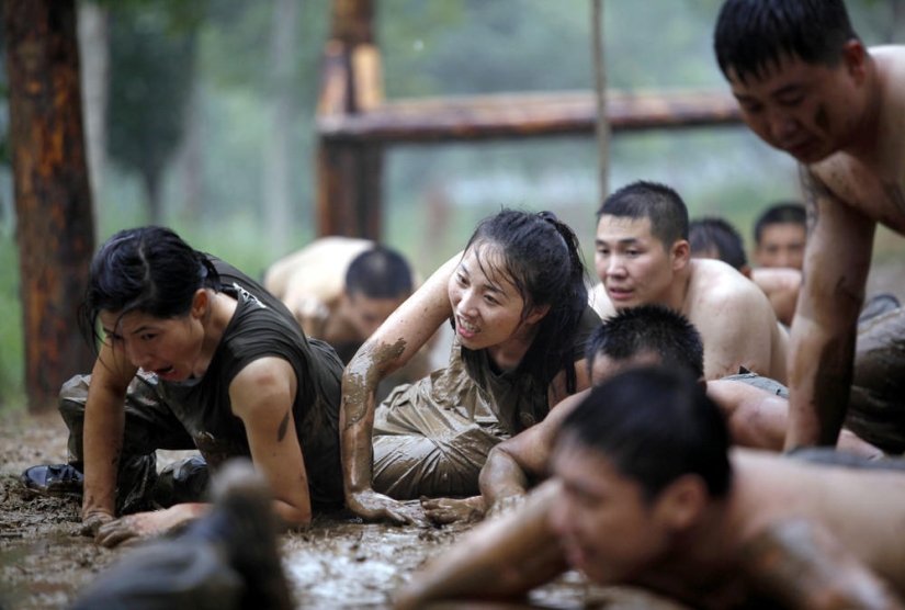 How elite female bodyguards are trained in China