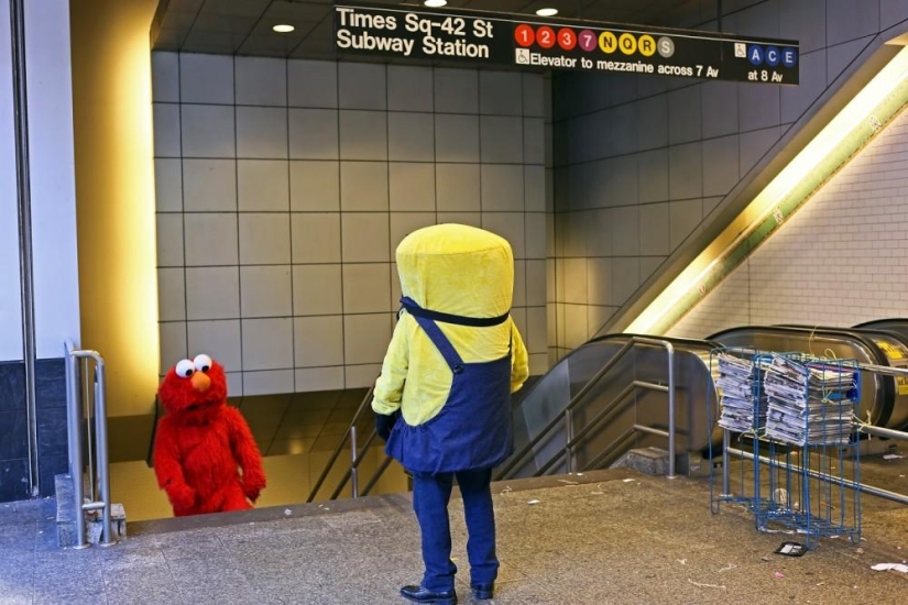 How is daily life in New York
