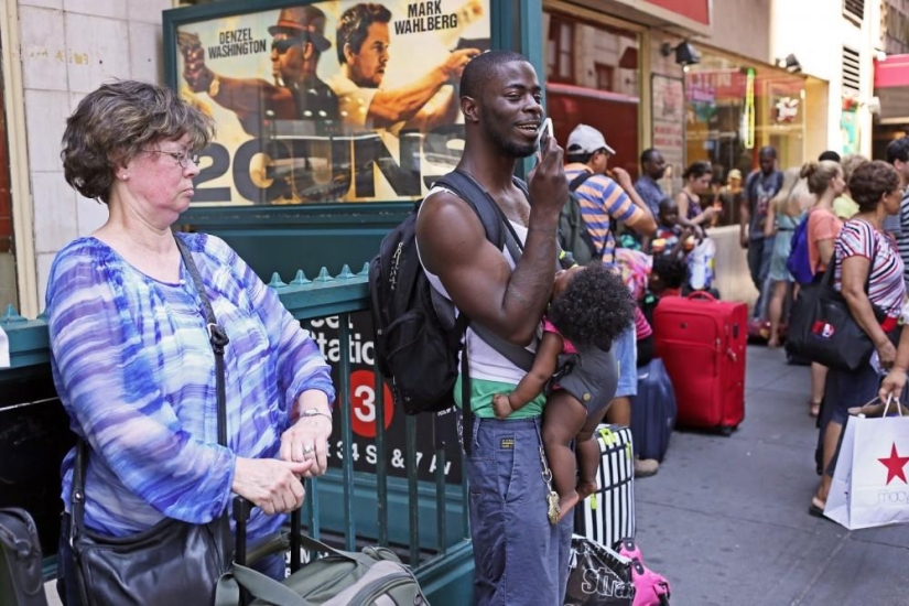 How is daily life in New York