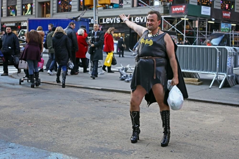 How is daily life in New York