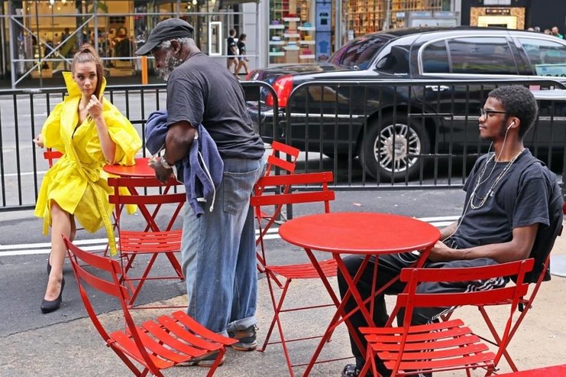 How is daily life in New York