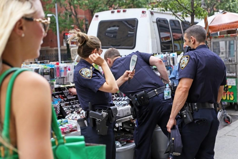 How is daily life in New York