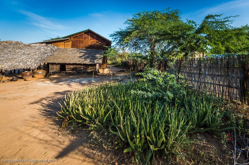 How is life in a wealthy village in Burma?