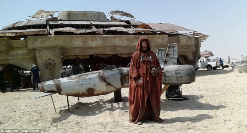 How is the filming of the new Star Wars going?