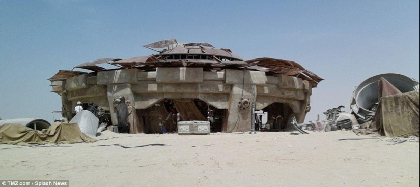 How is the filming of the new Star Wars going?