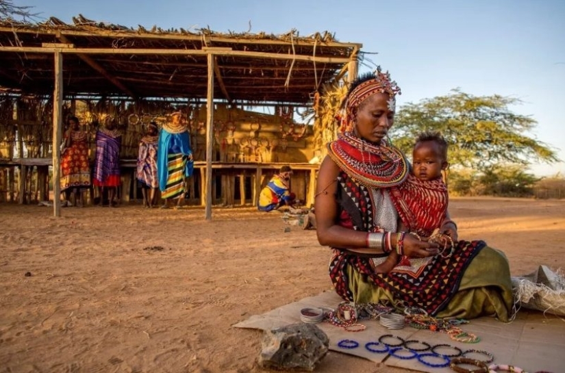 How men in Kenya behave the first month after marriage and why they wear women's clothes
