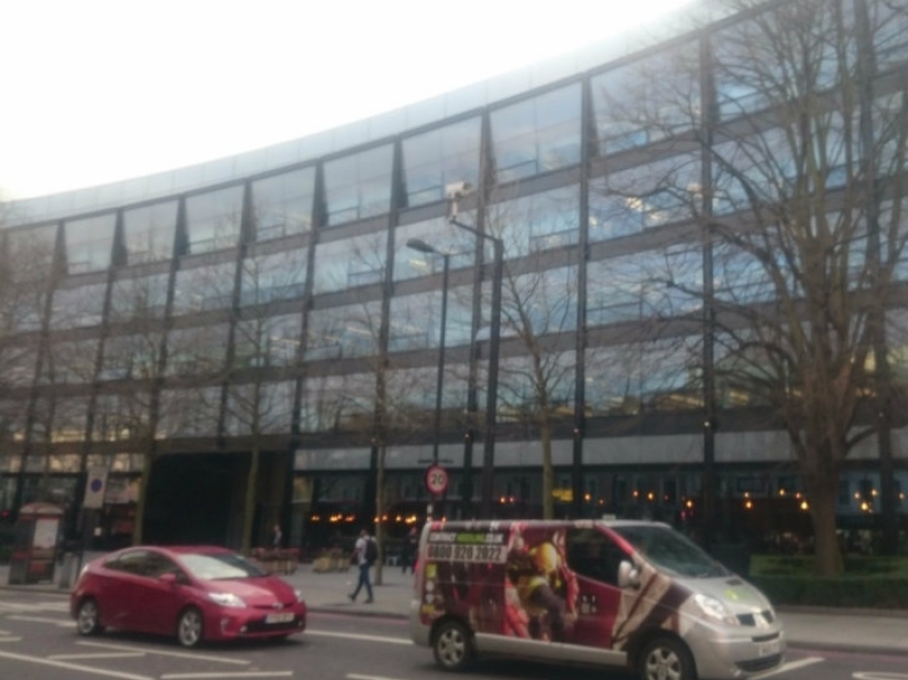 How the dream office works for those stuck in childhood