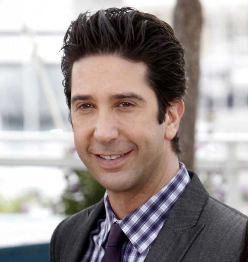 How the main characters of Friends looked like in the last episode and how they look now