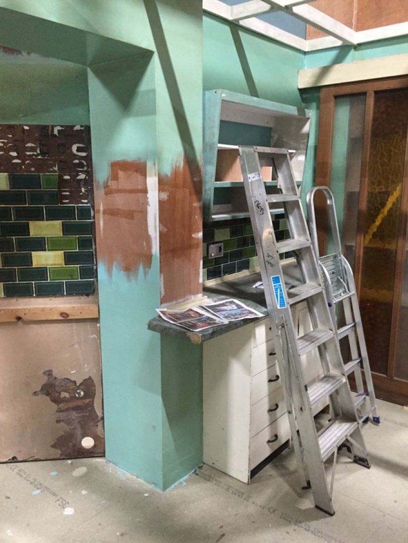 How the scenery for the series "Sherlock" was created How the scenery for the series "Sherlock" was created