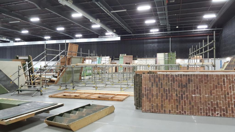 How the scenery for the series "Sherlock" was created How the scenery for the series "Sherlock" was created