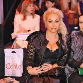 How they hang out and what they wear at Fashion Week in Kyiv How they hang out and what they wear at Fashion Week in Kyiv