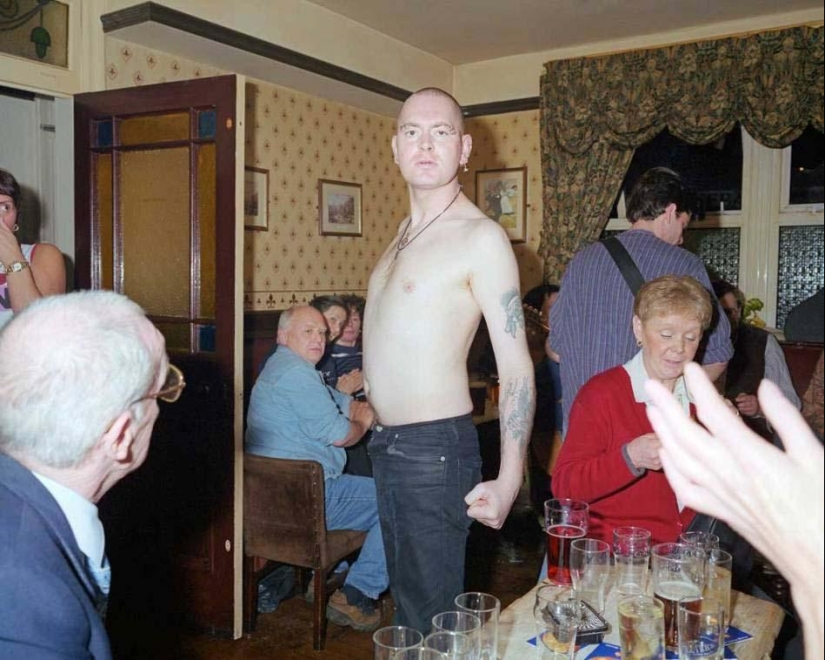 How to drink in the UK How to drink in the UK