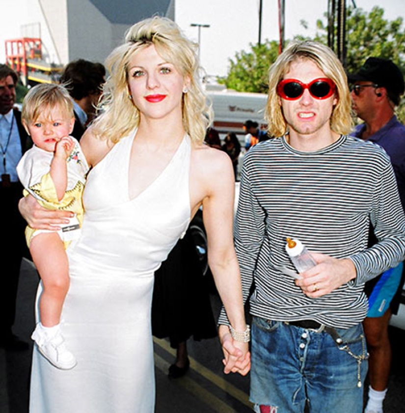 How to live if dad sings: cult rock musicians and their families How to live if dad sings: cult rock musicians and their families