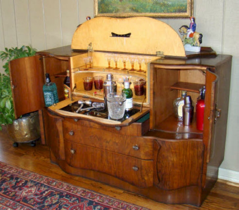 How to make a bar counter out of old things