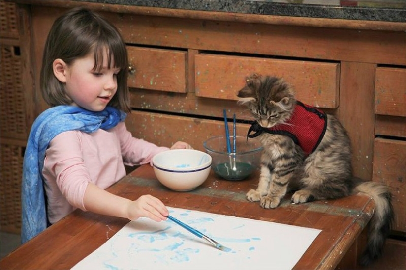 How Tula the cat helps a girl with autism