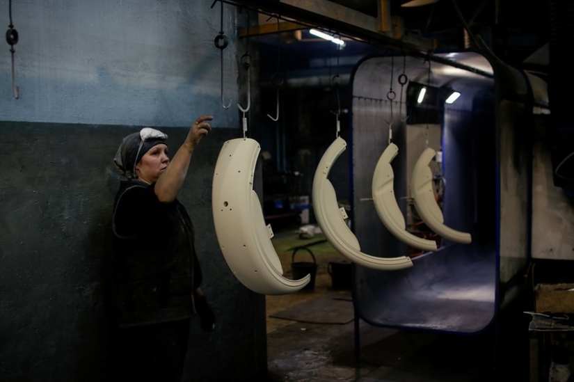 How Ural motorcycles are assembled