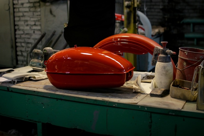 How Ural motorcycles are assembled