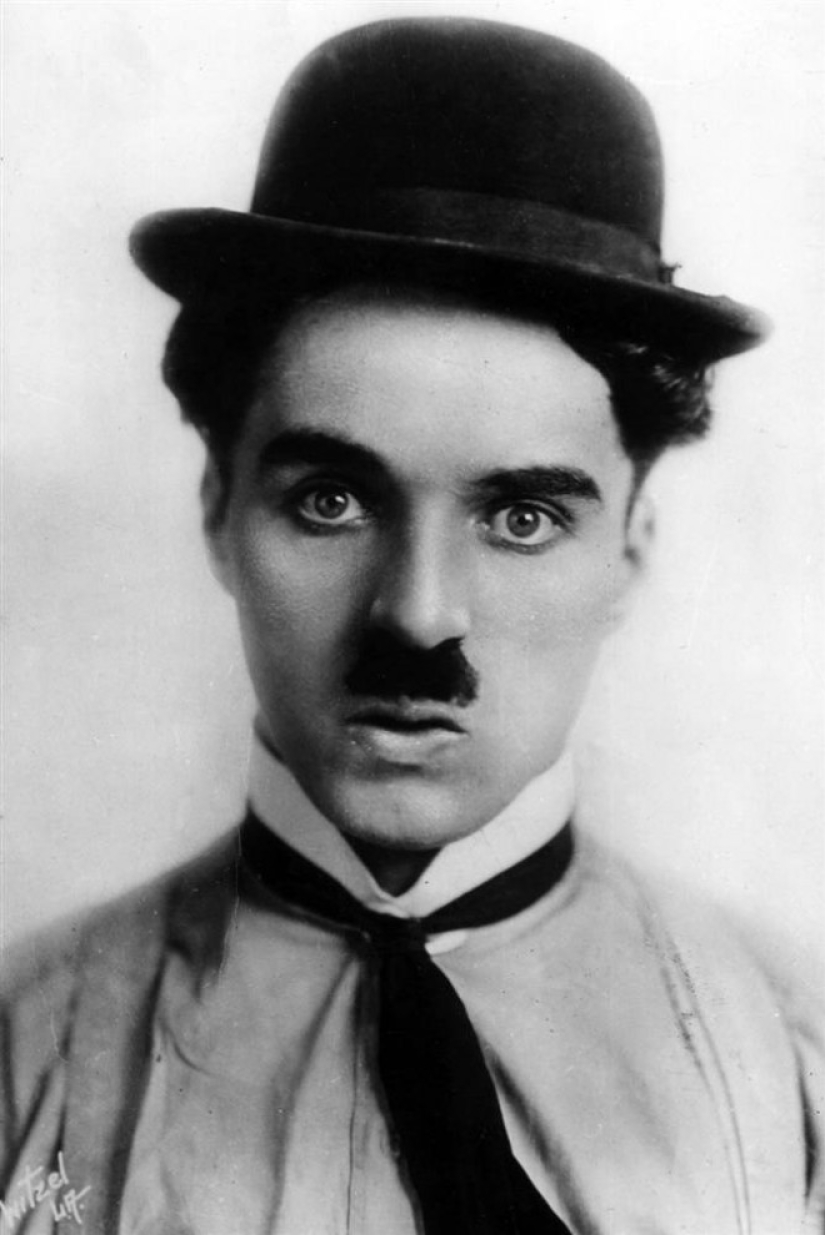 Hulk Hogan y otros bigotes famosos