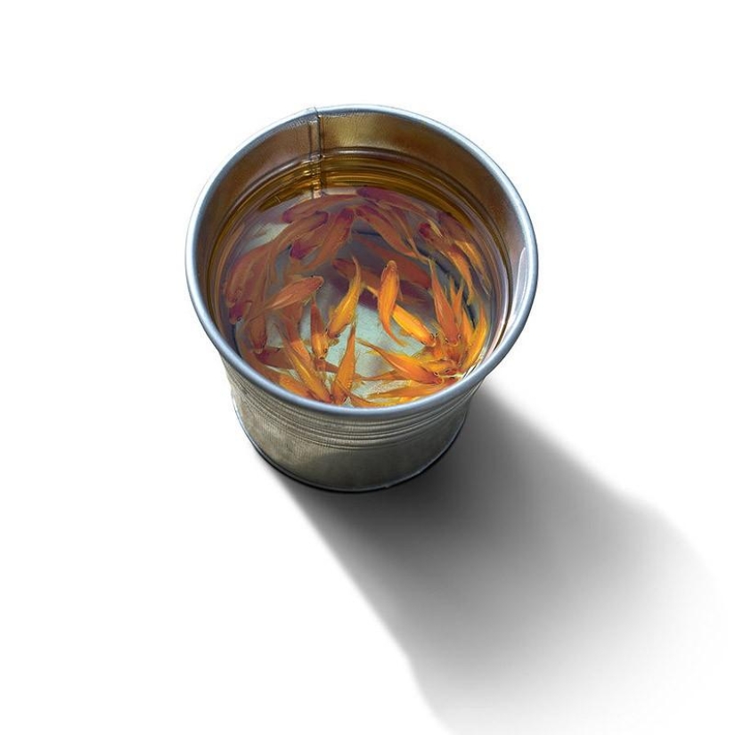 Hyper-realistic animals made of acrylic and resin Hyper-realistic animals made of acrylic and resin