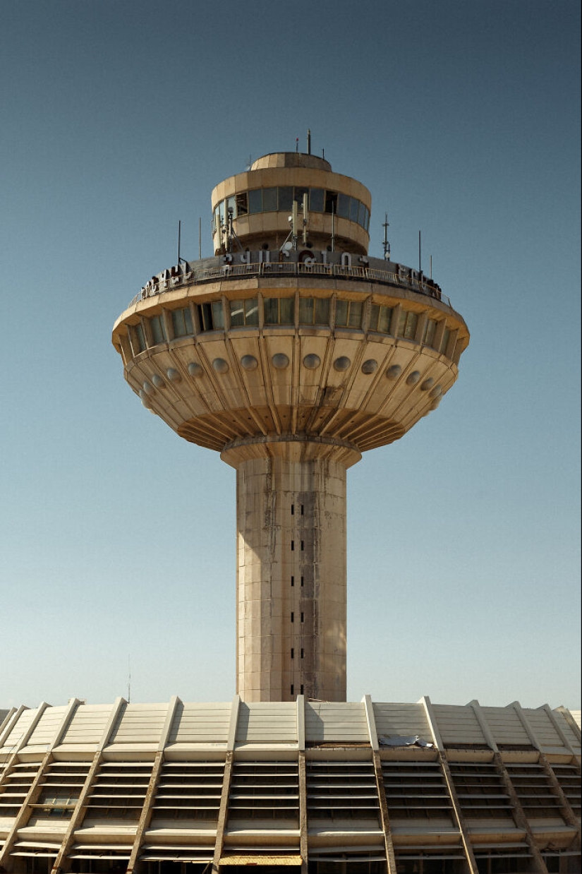 I Embarked On A Journey Through Former FSU Countries To Document Abandoned Soviet Architecture