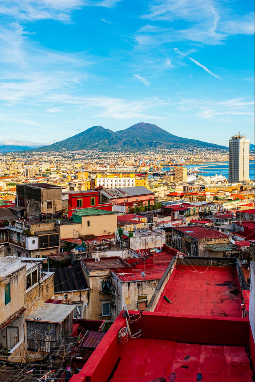 I Traveled To Naples, And Here Are The 20 Best Photos I Took There I Traveled To Naples, And Here Are The 20 Best Photos I Took There